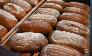 В Москве съели в 5 раз больше зернового хлеба, чем в Санкт-Петербурге: какой хлеб выбирают россияне