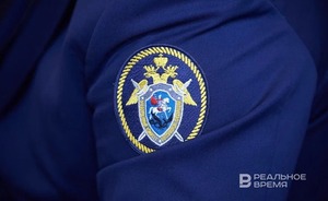 В Казани рабочего зажало между ковшом погрузчика и грузовиком — возбуждено уголовное дело