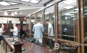 Убили спящего на остановке: в Казани прокурор просит 28 лет колонии для подростков
