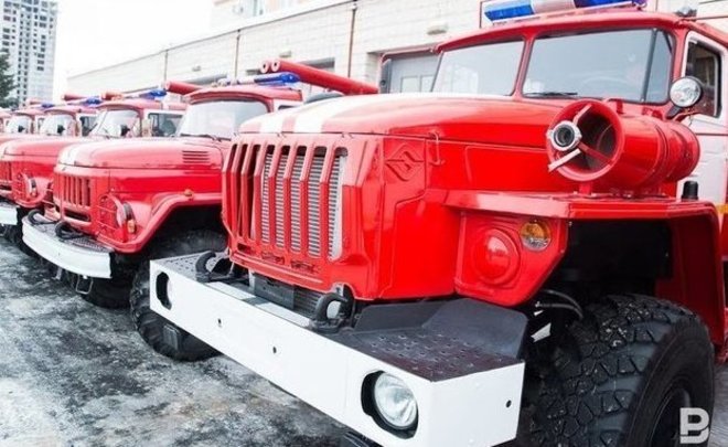В Казани на пожаре в квартире спасли мужчину