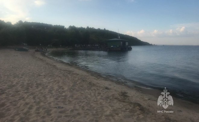 В Верхнеуслонском районе Татарстана утонул мужчина, упав с сапборда