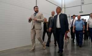 Рустам Минниханов посетил ОЭЗ «Алабуга» и провел заседание Наблюдательного совета по кадровому обеспечению
