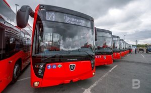 Казанцы возмутились смотрящим в телефон водителем автобуса