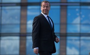 Дмитрий Медведев попросил взбодрить руководство неготовых к зимнему сезону регионов