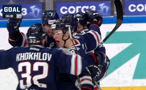 «Нефтехимик» переиграл на своем льду СКА