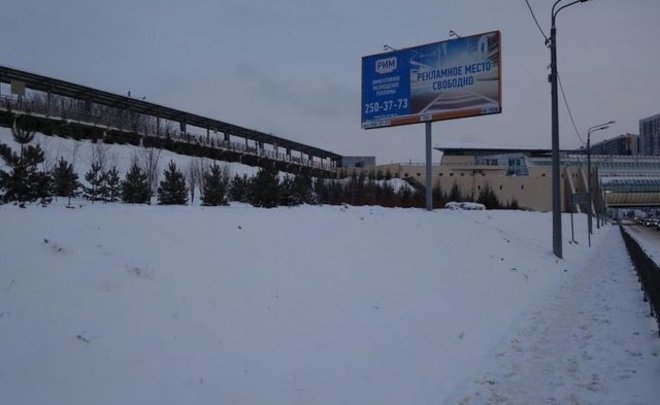 В Казани демонтируют незаконно размещенную наружную рекламу