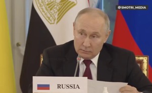 Владимир Путин: Россия не похищала украинских детей, а спасала их из зоны конфликта