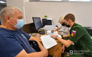 С начала года контракт с Вооруженными силами России подписали 300 тысяч человек