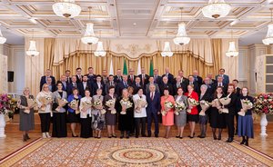 Сотруднику «Нижнекамскнефтехима» присвоено звание «Заслуженный химик РТ»