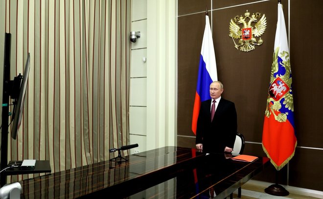 Путин заявил, что наличие у него права вновь стать президентом стабилизирует ситуацию в России