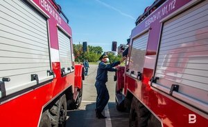 В жилом доме в Москве произошел взрыв — горят четыре квартиры