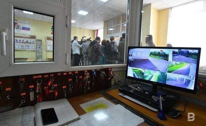 Власти Зеленодольска прокомментировали массовую эвакуацию школ