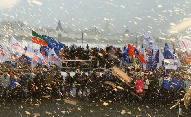 Минниханов выступил на митинге в честь присоединения Крыма