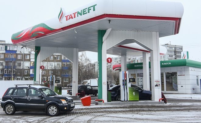 Россия в январе увеличила экспорт бензина в 1,5 раза из-за профицита топлива