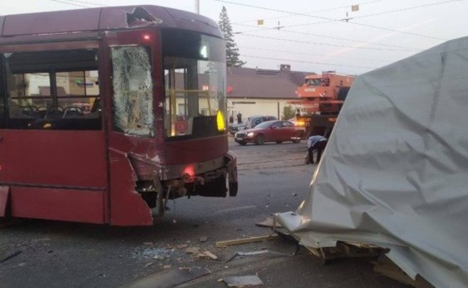 В Казани восстановили движение трамвая №4 после ДТП на ул. Гвардейской