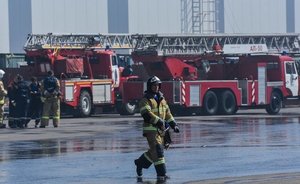 В Казани произошел пожар в жилом доме на Батыршина — соцсети сообщили о взрыве перед ним