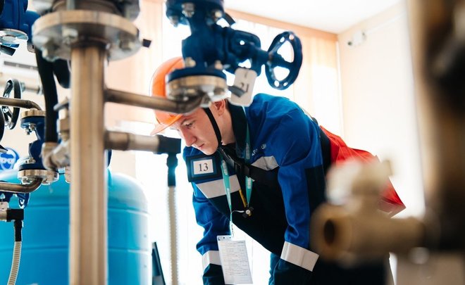 На «Нижнекамскнефтехиме» выбрали лучшего машиниста насосных установок