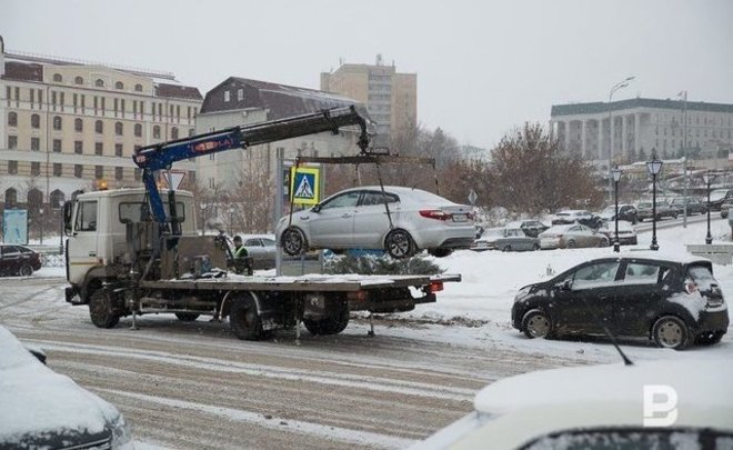 Парковкам и автомойкам запретили располагаться на перекрестках Казани из соображений эстетики