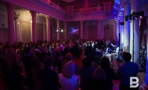 Москвичей будут впускать в ночные заведения по QR-код и СМС