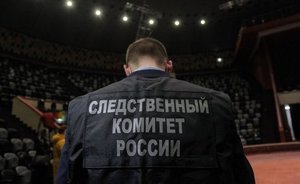 В Казани рабочий упал с высоты, устанавливая окна