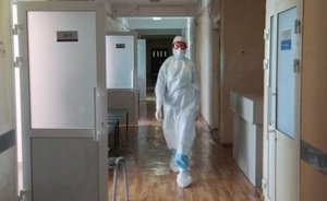 За последние сутки в России зафиксировано два антирекорда по количеству заражений и смертей от COVID-19