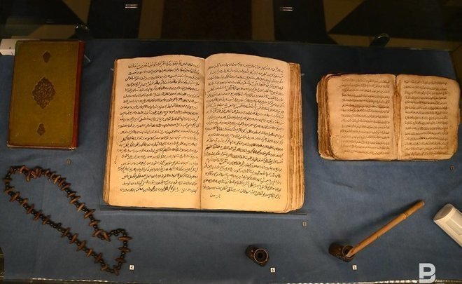 В Казани выставлена на продажу арабская книга за 10 млн рублей
