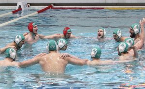 Ватерполисты «КОС-Синтез» отправились на сбор в Волгоград