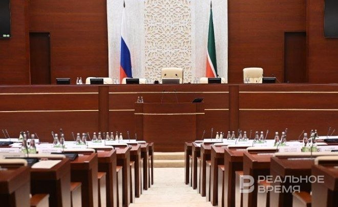 Депутат Мякзюм Салахов будет работать в Госсовете Татарстана на постоянной основе