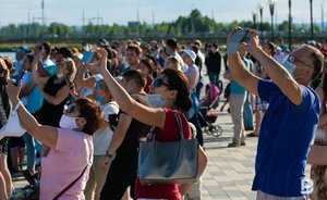 ВОЗ призвала страны мира вернуть масочный режим