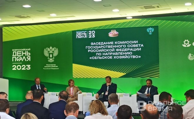 Владимир Кашин: «Татарстан показывает пример — более 80% пашни использует»