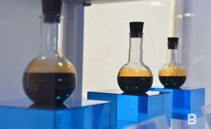 Bloomberg: цена российской нефти упала ниже $38 за баррель